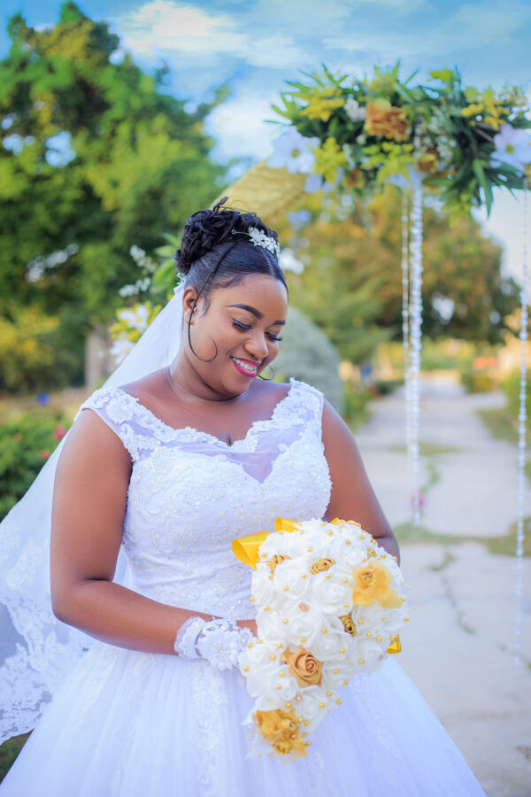 Photoshoot Wedding-Gold - Image 9